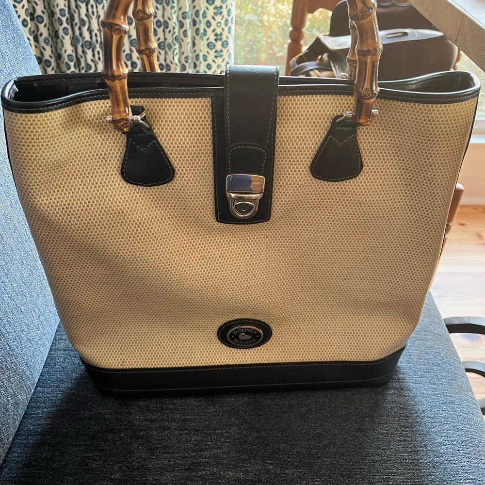 Dooney And Bourke Stylish Beige and Black Tote Bag - Picture 1 of 2